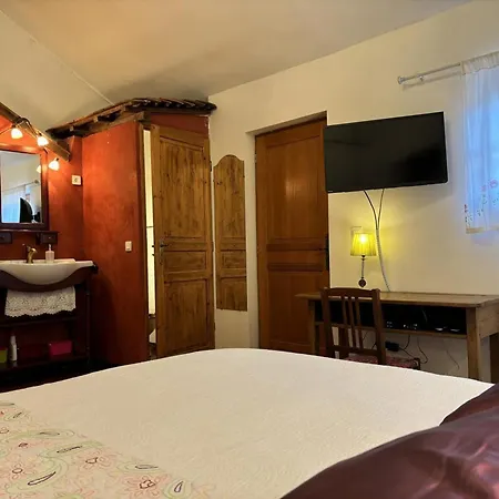 Grande Maison Familiale Avec Jardin, Wifi, Animaux Acceptes - Fr-1-489-50 Lantställe Trezelles